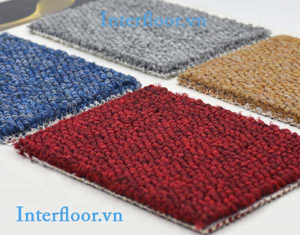 Thảm cuộn một màu trải sàn