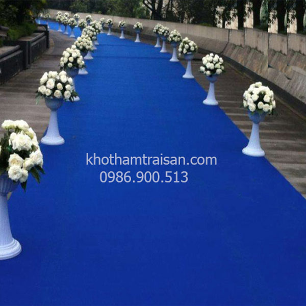 Thảm giá rẻ xanh dương