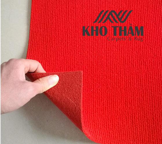 Thảm nỉ đỏ cờ