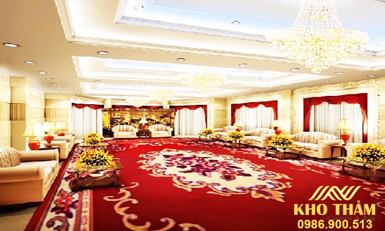 Thảm trải hội trường bằng len dệt hoa văn