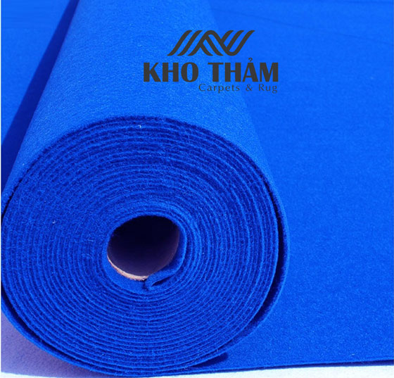 Thảm nỉ màu xanh dương