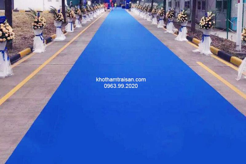 Thảm sự kiện màu xanh dương