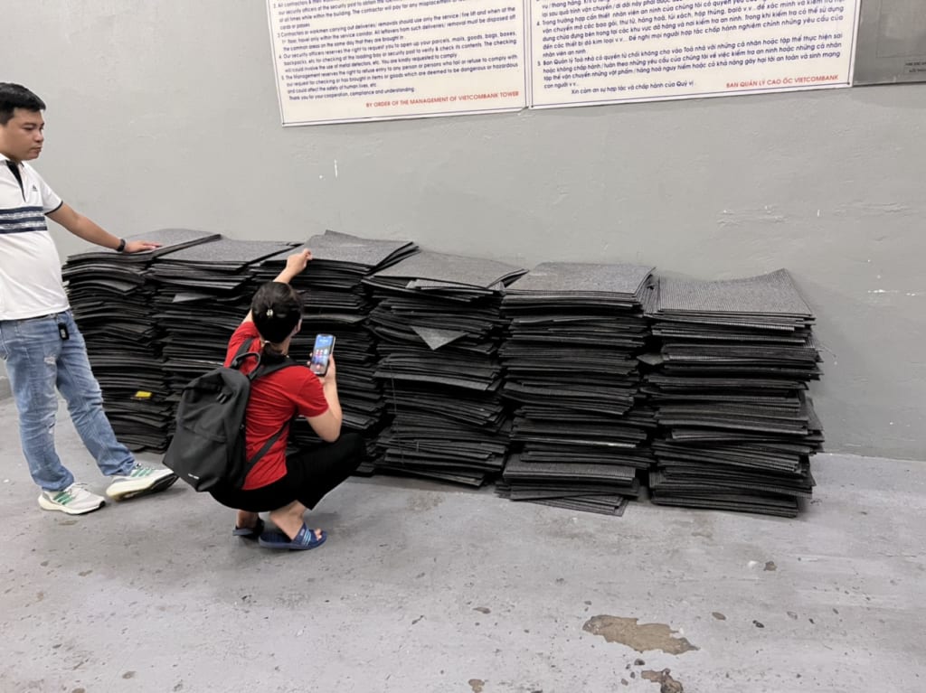 Thảm tấm cũ đế cao su