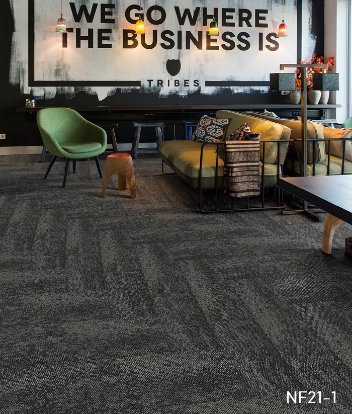 Thảm thanh trải h&igrave;nh xương c&aacute; rất đẹp